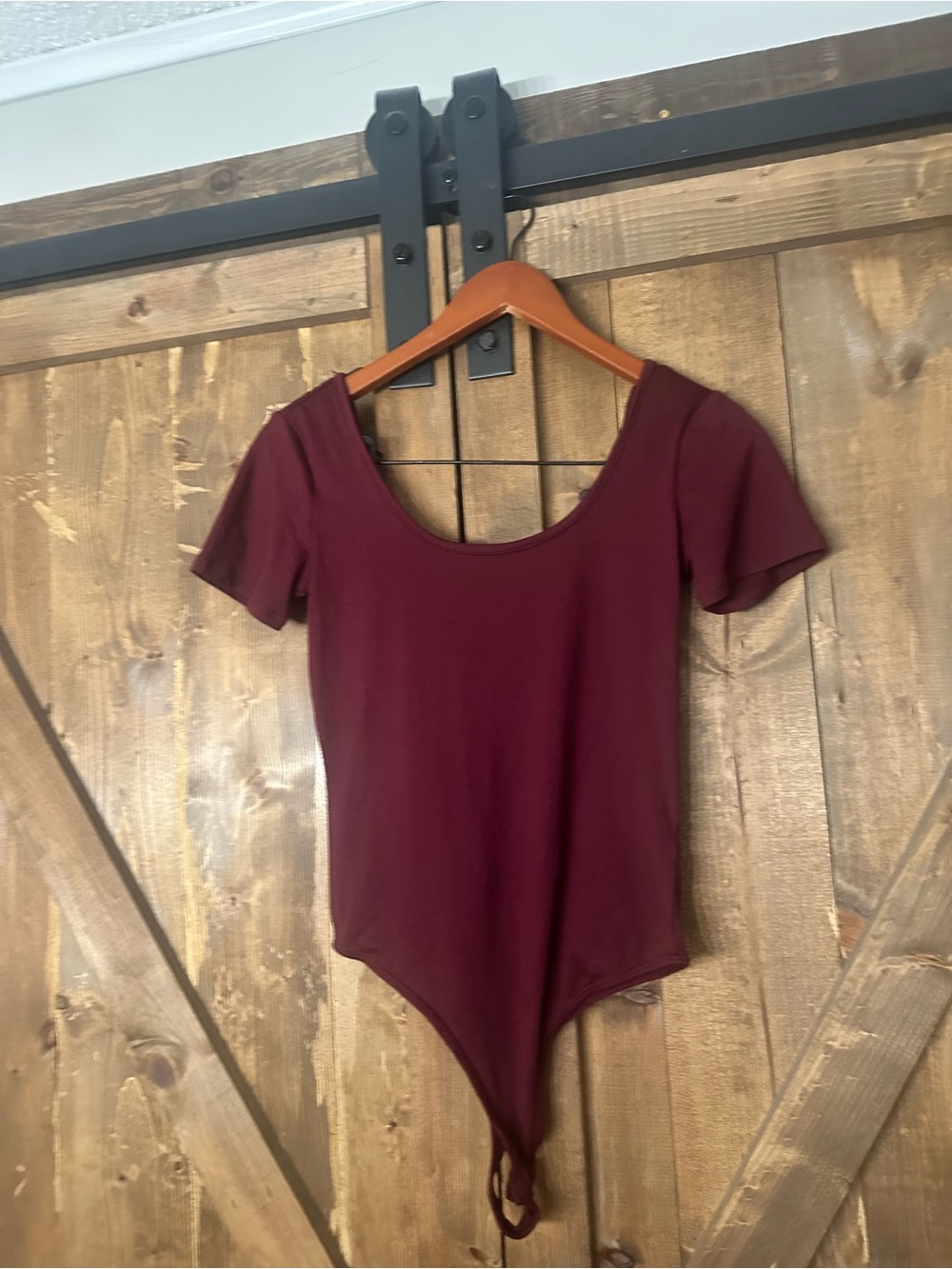 NWOT Women’s Scoop Neck Burgundy Bodysuit